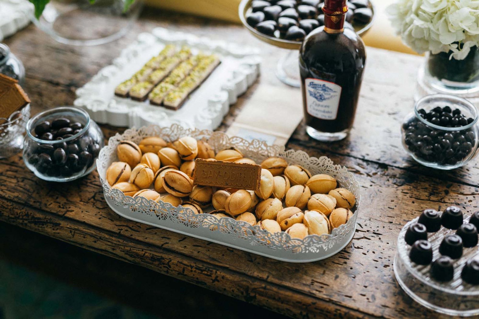 Angolo dolci con amaretti, cioccolato e liquori